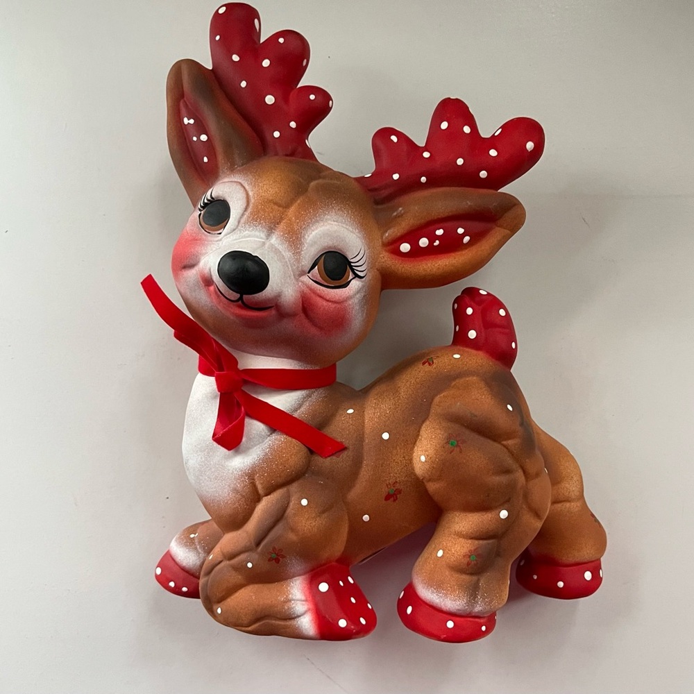 Vintage Kimple Reindeer Ceramic Softee Quilted look Christmas Valentine decor